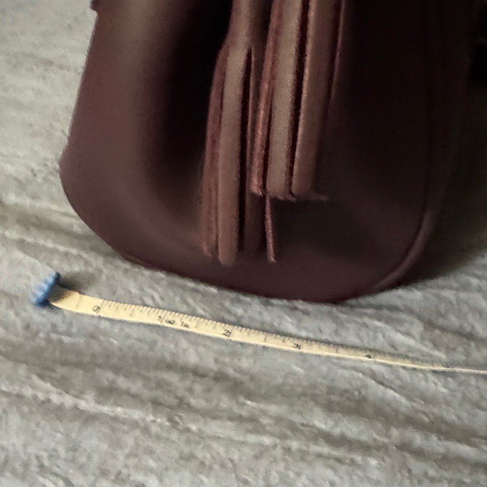 Dooney & Bourke plum satchel - Picture 2 of 6